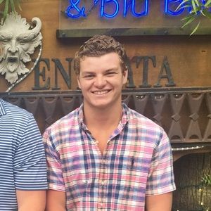 Meet your Posher, Tom